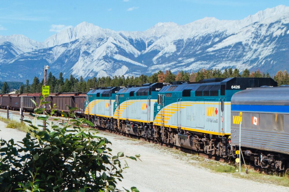 train across canada