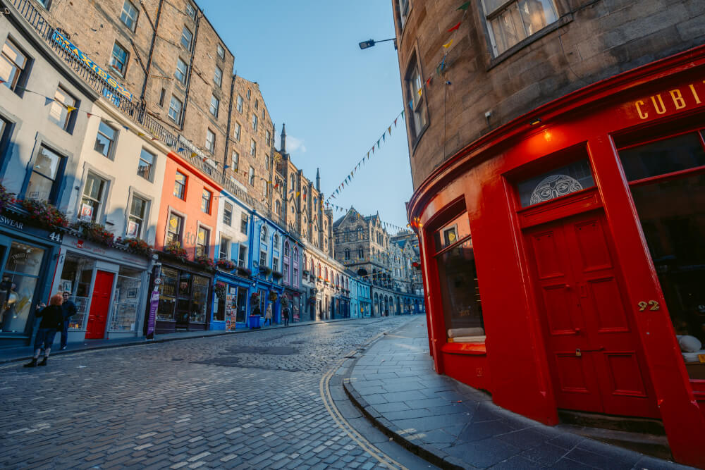 happy traveller edinburgh