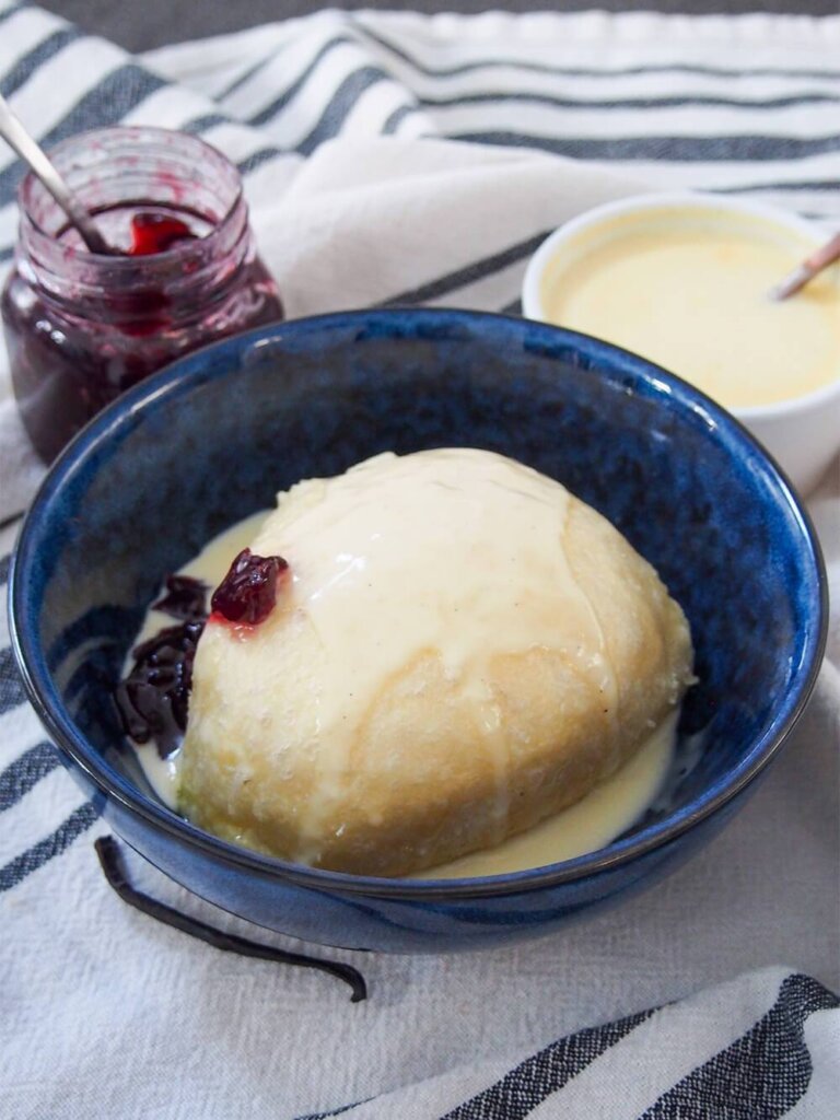 https://happytowander.com/wp-content/uploads/dampfnudel-German-steamed-dumpling-jam-pic-768x1024.jpg