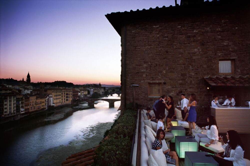 The ultimate romantic getaway for a weekend is Florence, Italy! Amazing food, beautiful architecture and delightful ways to spoil/pamper your partner. Here's the ultimate guide on planning a Florence romantic getaway!