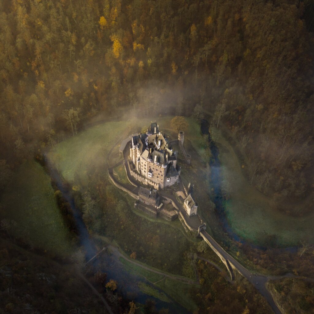 eltz castle tour