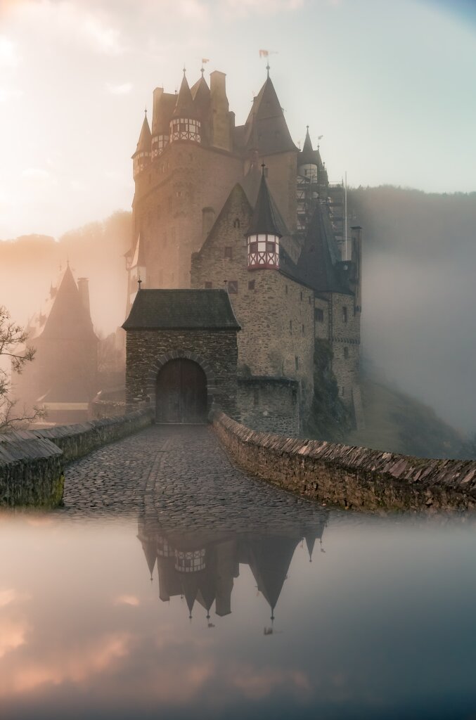 eltz castle tour from frankfurt