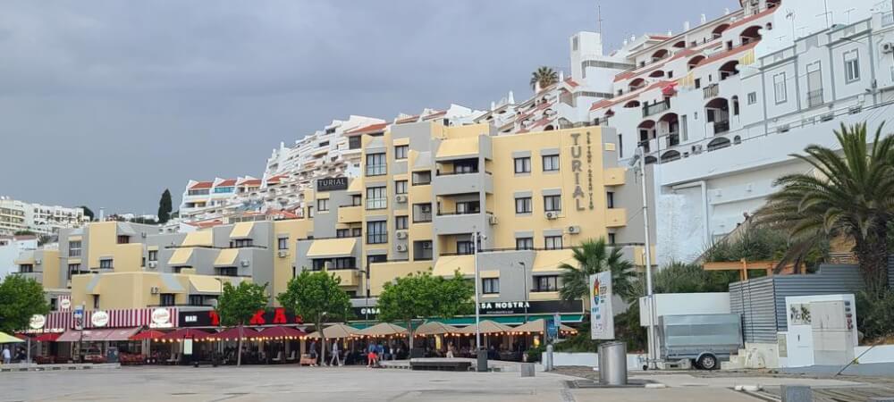 Restaurants in downtown Albufeira